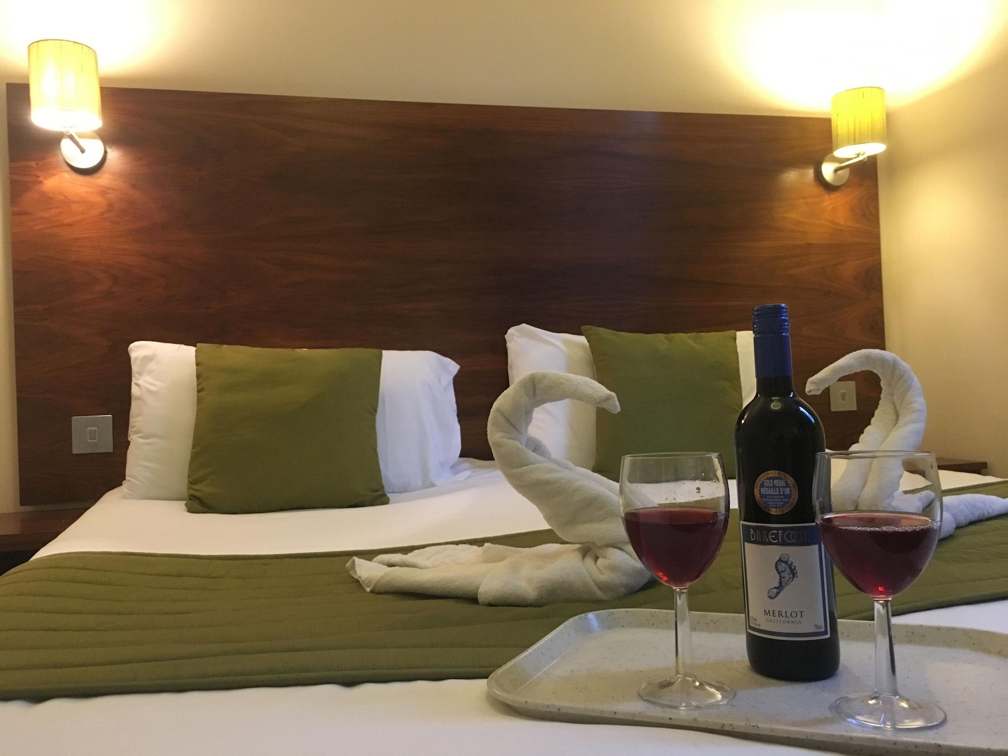 Stockwood Hotel - Luton Airport Luaran gambar
