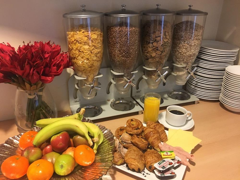 Stockwood Hotel - Luton Airport Luaran gambar