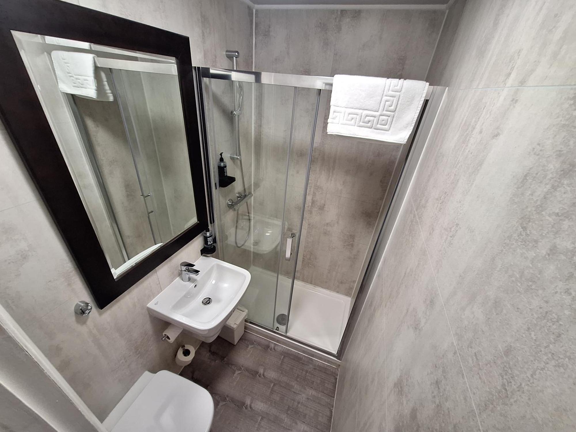 Stockwood Hotel - Luton Airport Luaran gambar